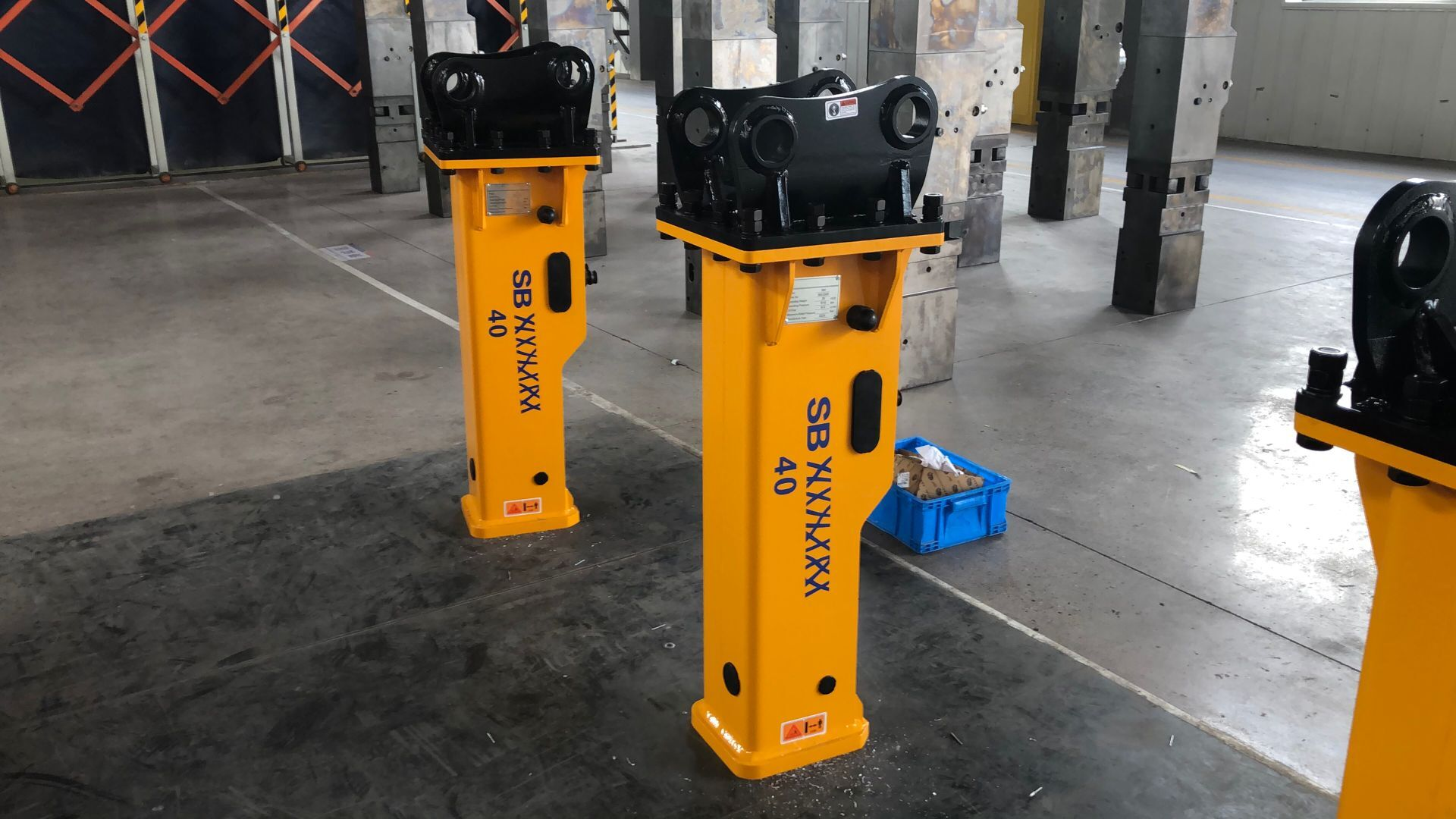 20 Ton Excavator Rock Box Type Hydraulic Breaker For Concrete Demolition